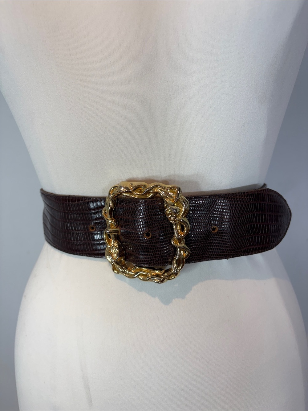 Vintage Below the Belt Genuine Leather Wide Belt Brown Embossed Gold Buckle med